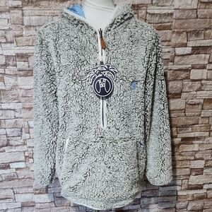 Palm USA  Brand New Cozy Sherpa Hoodie